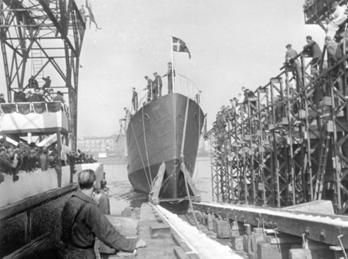 Søsætningen af KRIEGER 5. maj 1946