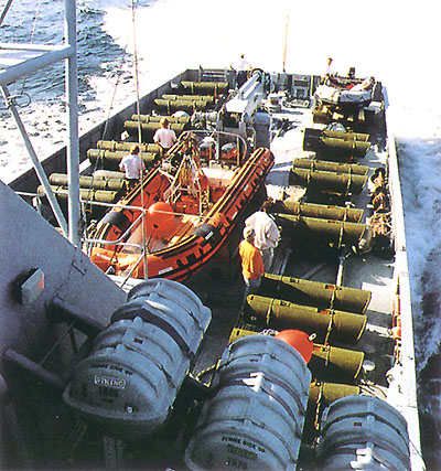 One of the FLYVEFISKEN Class units is here seen equipped with mines