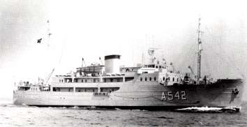 Submarine Tender HENRIK GERNER