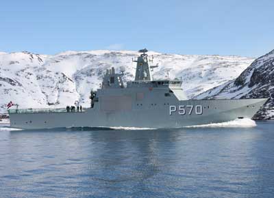 The offshore patrol vessel KNUD RASMUSSEN on sea trials around Greenland