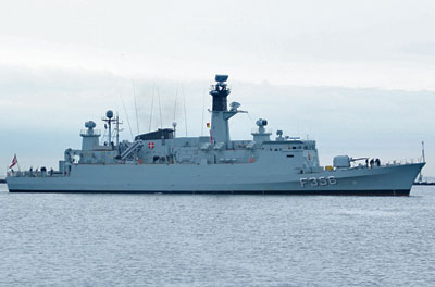 The corvette PETER TORDENSKIOLD entering Copenhagen