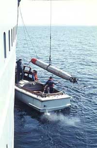 Vi havde to kraftige motorbde der brugt til at "fiske" torpedoer med