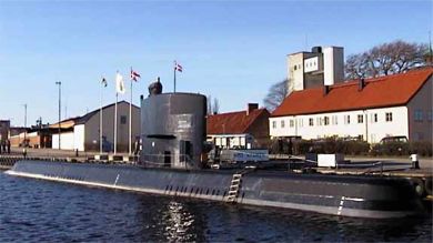 Ubåden KRONBORG ved kaj